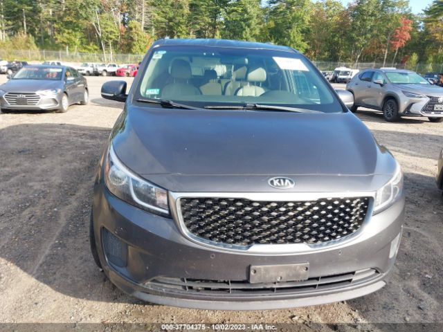 KNDMB5C18H6326683 KIA SEDONA LX