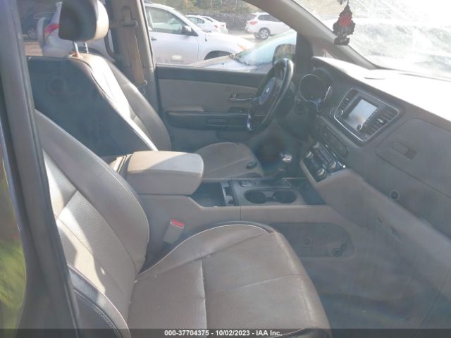 KNDMB5C18H6326683 KIA SEDONA LX