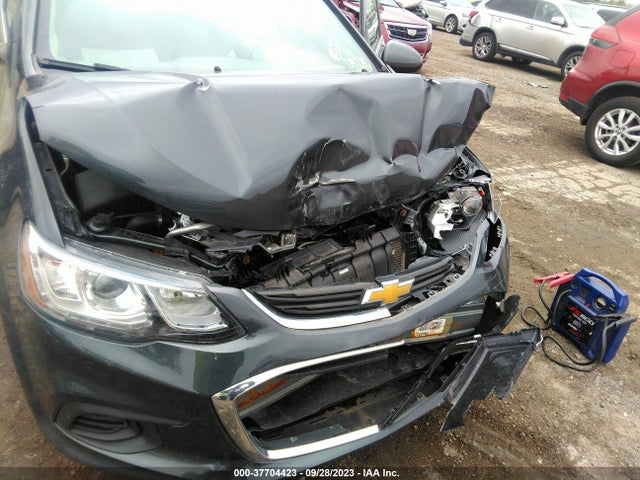 Chevrolet SONIC LT 2018 1G1JD5SG6J4102731 Image 6