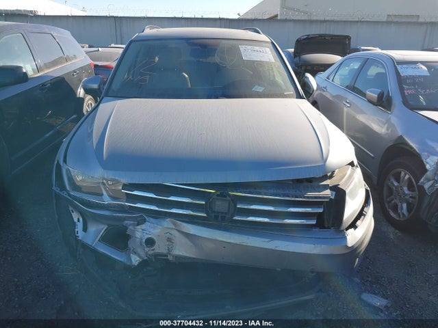 3VV3B7AX4LM014210 Volkswagen TIGUAN SE