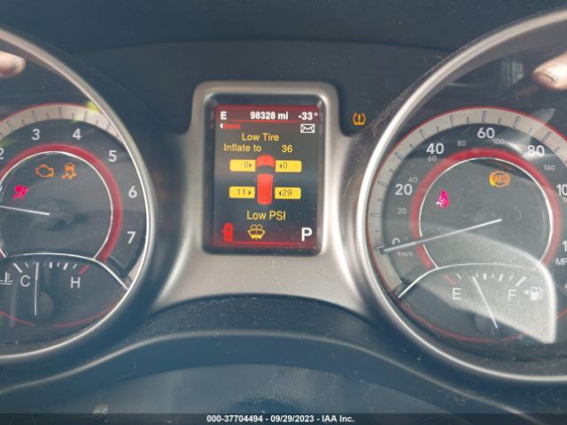 3C4PDCGG3FT735297 Dodge Journey Crossroad