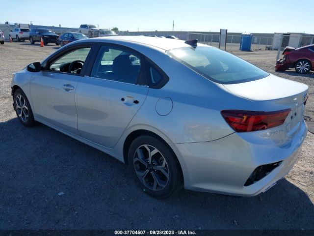 3KPF24AD9LE237045 KIA Forte Lxs