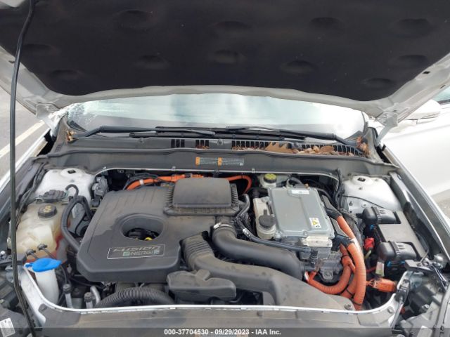 3FA6P0SU7GR275970 Ford Fusion Energi Titanium