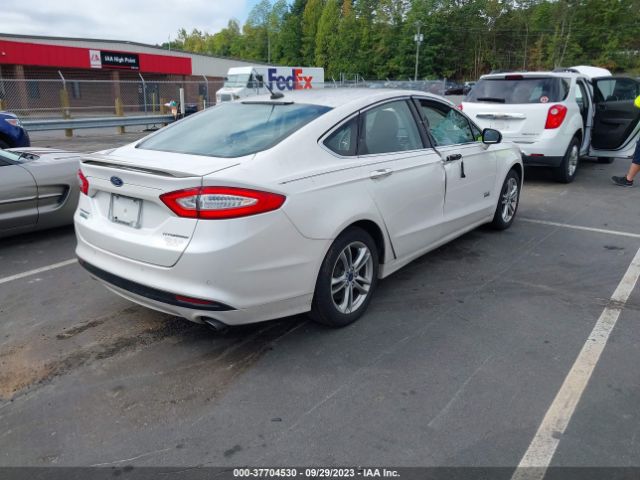 3FA6P0SU7GR275970 Ford Fusion Energi Titanium