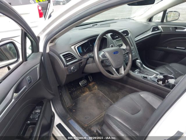3FA6P0SU7GR275970 Ford Fusion Energi Titanium