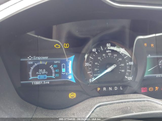 3FA6P0SU7GR275970 Ford Fusion Energi Titanium