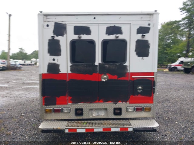 2015 Ford F-450, VIN: 1FD0X4GTXFEA15454
