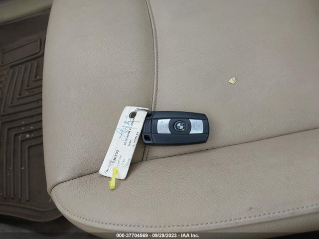 BMW X1 Xdrive28i 2014 WBAVL1C50EVY17695 Image 11