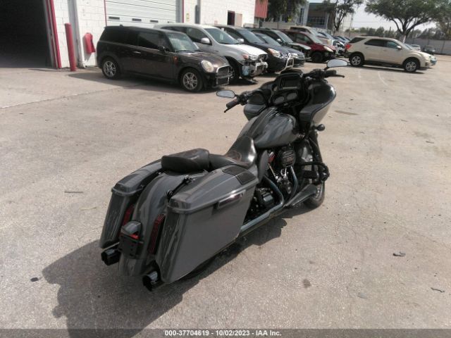 2018 HARLEY-DAVIDSON FLTRXSE 1HD1TCL16JB952538 Photo 3