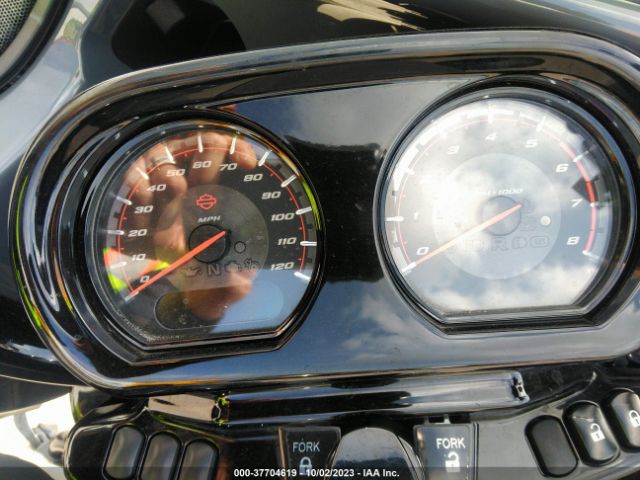 2018 HARLEY-DAVIDSON FLTRXSE 1HD1TCL16JB952538 Photo 6