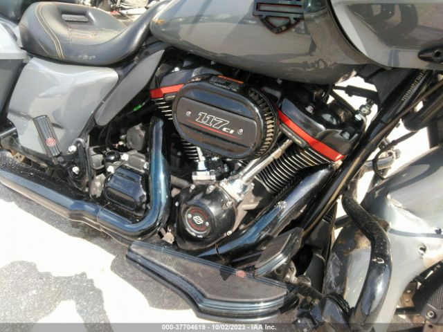 2018 HARLEY-DAVIDSON FLTRXSE 1HD1TCL16JB952538 Photo 7