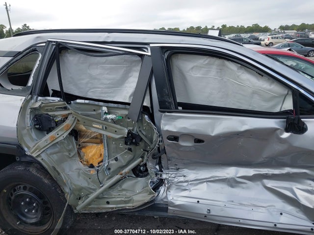Toyota RAV4 LE 2021 2T3H1RFV4MC158108 Image 13
