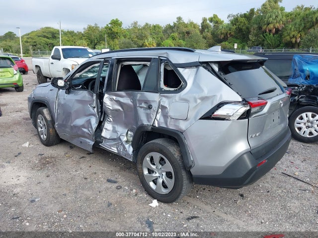 Toyota RAV4 LE 2021 2T3H1RFV4MC158108 Image 3