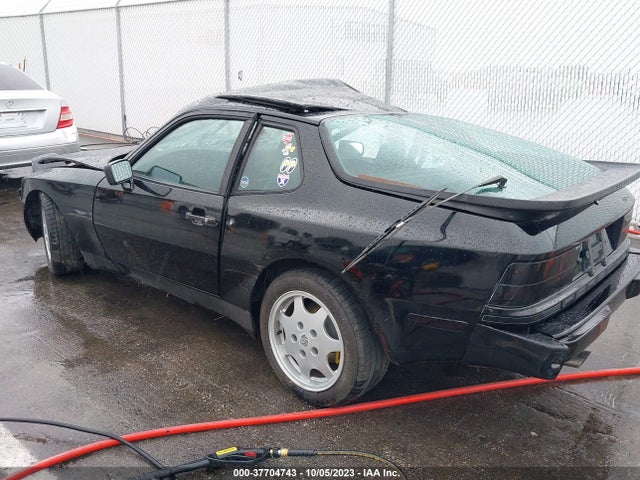 1987 PORSCHE 944 WP0AB0940HN472377 Photo 2