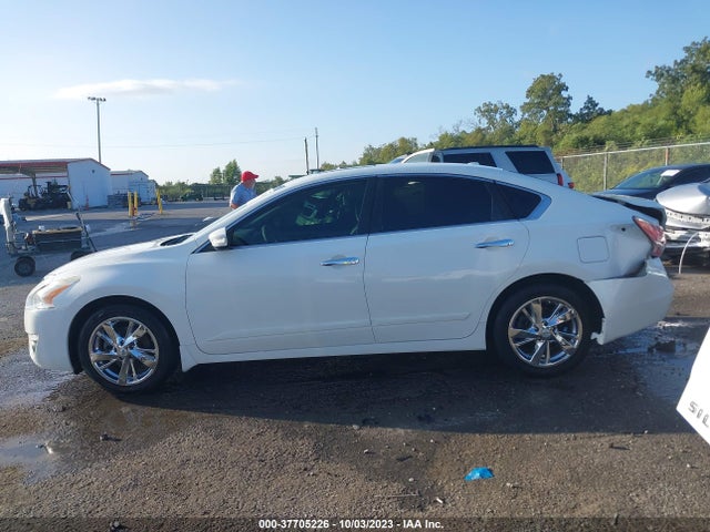 2015 NISSAN ALTIMA 2.5 SV VIN: 1N4AL3AP3FC592029