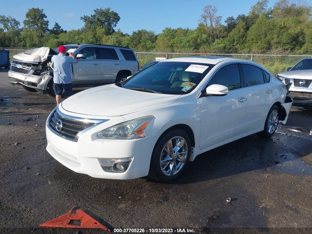 2015 NISSAN ALTIMA 2.5 SV VIN: 1N4AL3AP3FC592029