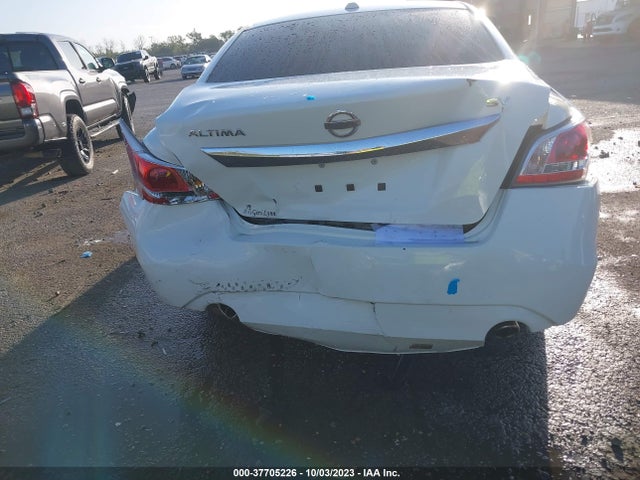 2015 NISSAN ALTIMA 2.5 SV VIN: 1N4AL3AP3FC592029