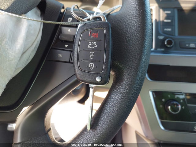 2015 HYUNDAI SONATA ECO VIN: 5NPE24AA3FH161825