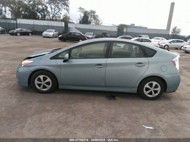 Toyota Prius Four 2015 JTDKN3DU9F1992439 Image 14