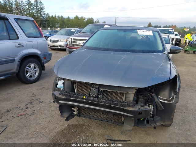 1VWGT7A37HC004366 Volkswagen Passat 1.8t Se W/technology