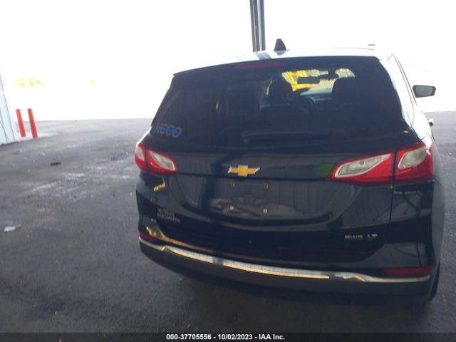 Chevrolet EQUINOX LT 2018 2GNAXSEV3J6328724 Image 16