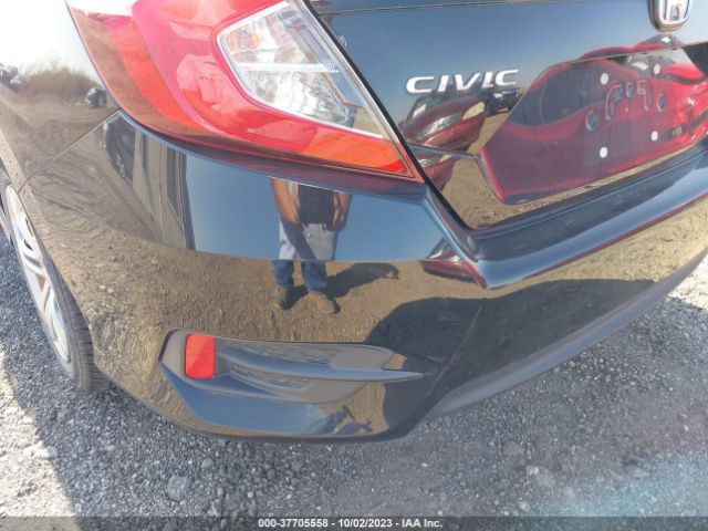 19XFC2F58GE212789 Honda Civic Sedan Lx