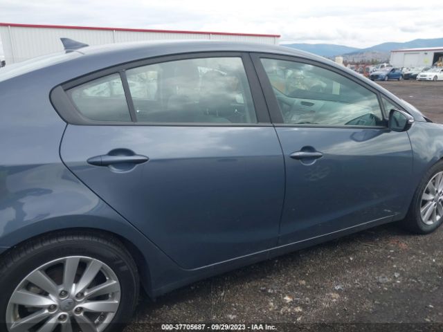 KNAFX4A63G5590060 KIA FORTE LX