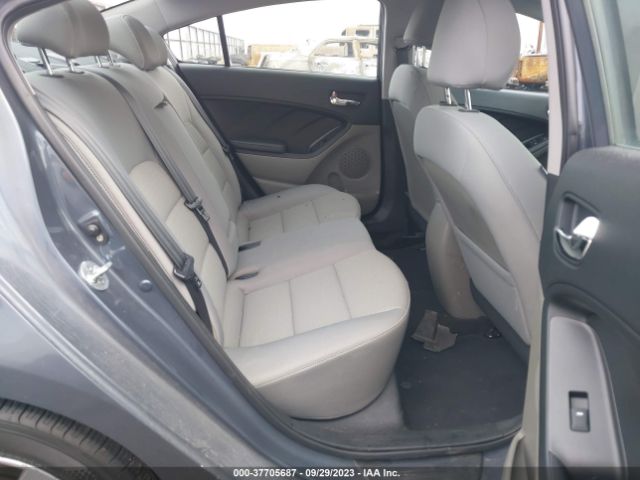KNAFX4A63G5590060 KIA FORTE LX