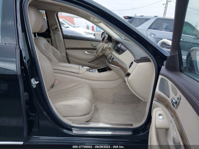WDDUG8CB1FA125350 Mercedes-Benz S-class S 550