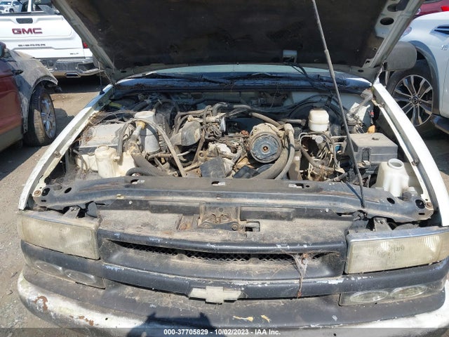 2000 CHEVROLET S-10 LS VIN: 1GCCS1453YK198348