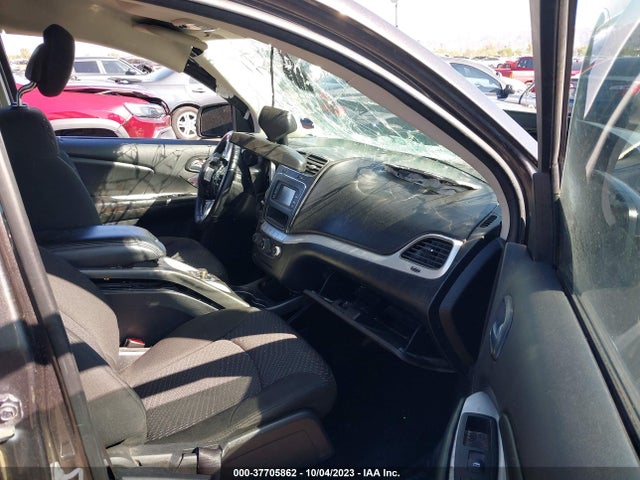 2019 DODGE JOURNEY SE VIN: 3C4PDCBG1KT852684