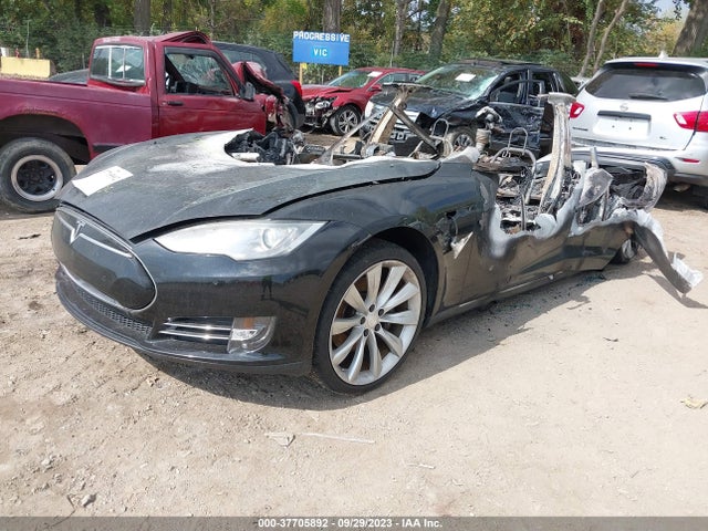 2013 TESLA MODEL S PERFORMANCE VIN: 5YJSA1DP7DFP20812