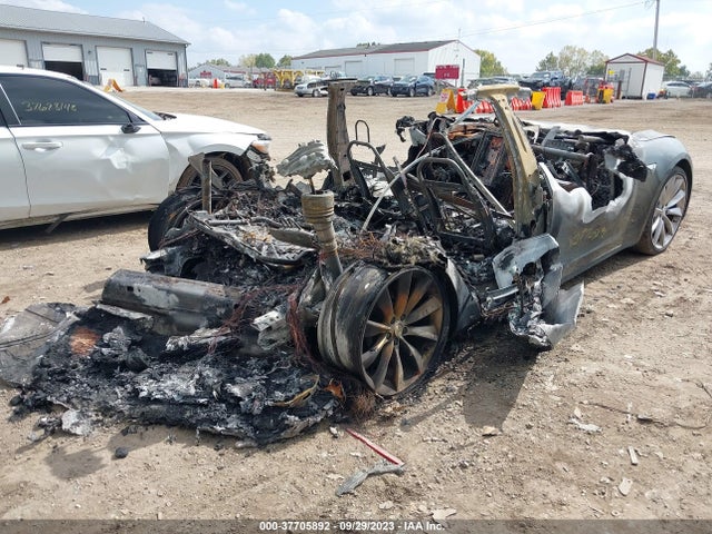 2013 TESLA MODEL S PERFORMANCE VIN: 5YJSA1DP7DFP20812