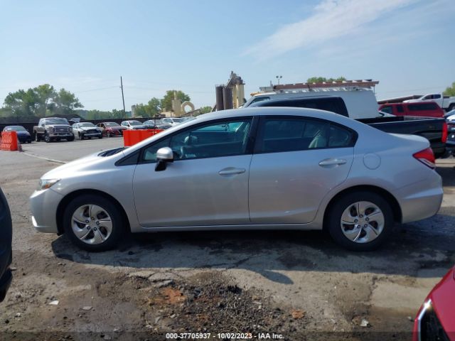 19XFB2F55EE038681 Honda Civic Sedan Lx