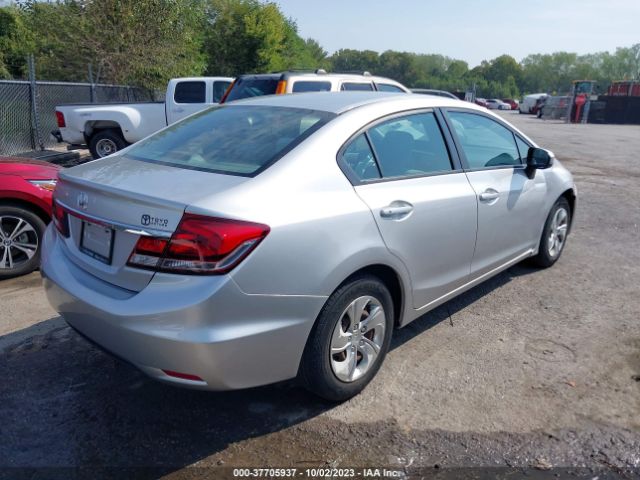 19XFB2F55EE038681 Honda Civic Sedan Lx