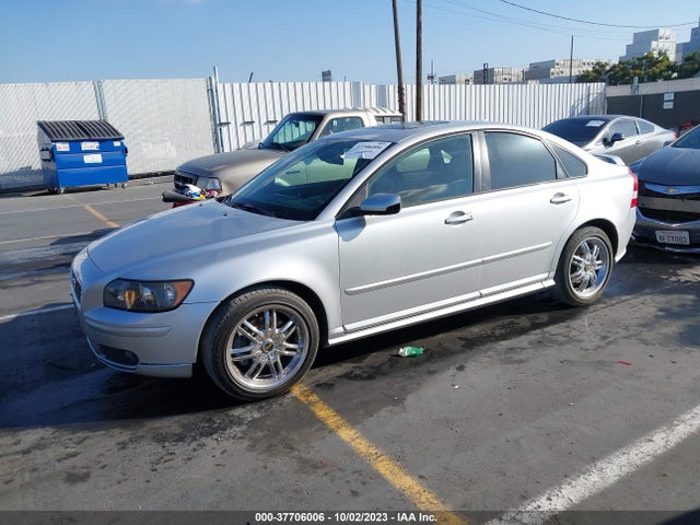 2005 VOLVO S40 VIN: YV1MS682852045861