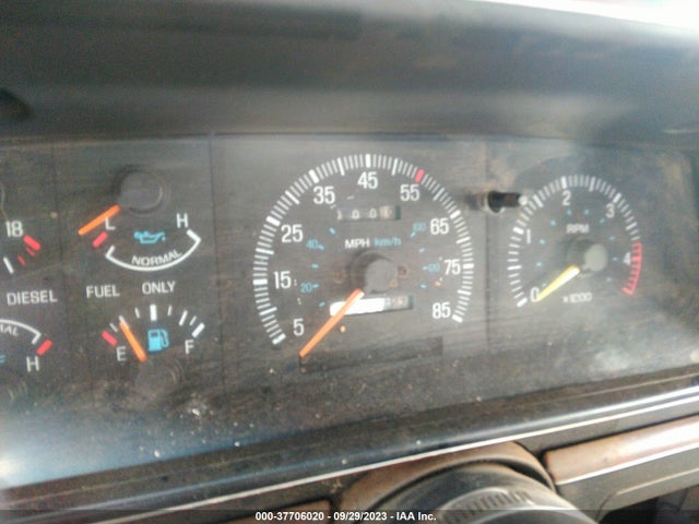 1987 FORD F250 VIN: 1FTHX2518HKB10712
