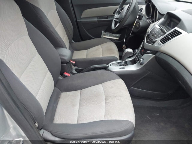 2016 CHEVROLET CRUZE LIMITED LS VIN: 1G1PC5SH2G7165516