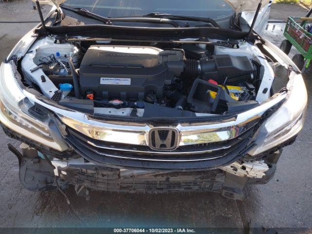 1HGCR3F98HA009479 Honda Accord Touring V6