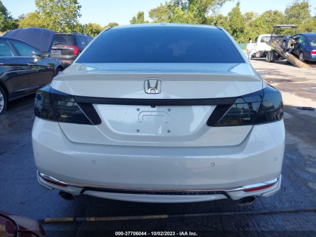 1HGCR3F98HA009479 Honda Accord Touring V6