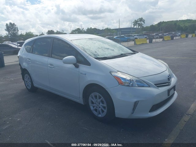 2013 TOYOTA PRIUS V TWO/THREE/FIVE VIN: JTDZN3EU2D3227846