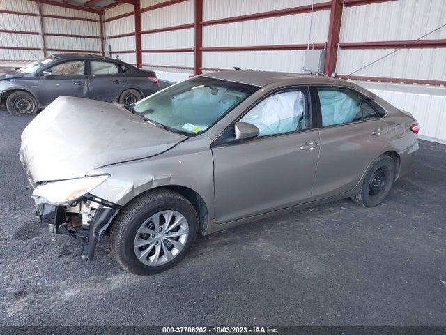 Toyota CAMRY LE 2017 4T1BF1FK7HU735452 Image 2