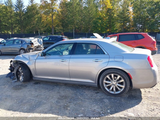 Chrysler 300 Limited 2018 2C3CCAKG7JH250566 Image 14
