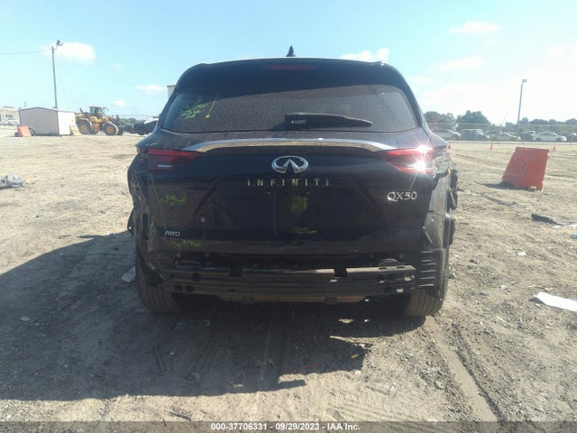 3PCAJ5M34KF121623 Infiniti Qx50 Luxe