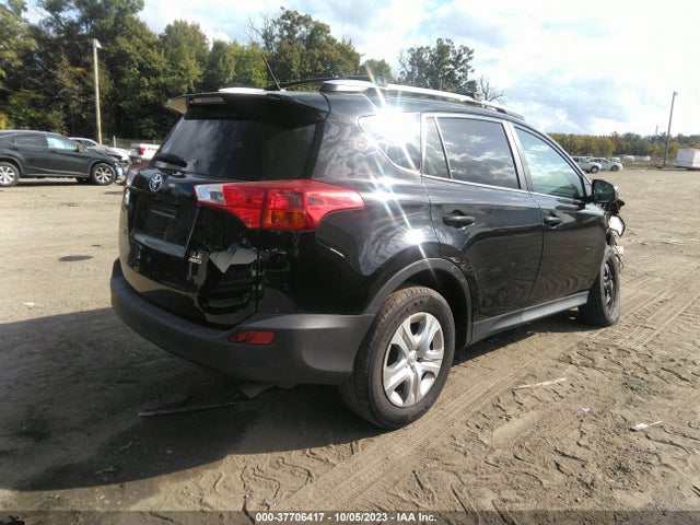 Toyota RAV4 LE 2015 2T3BFREV8FW349282 Image 4