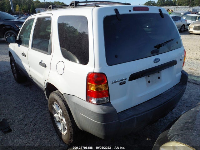 2007 FORD ESCAPE XLT VIN: 1FMCU03117KA90257