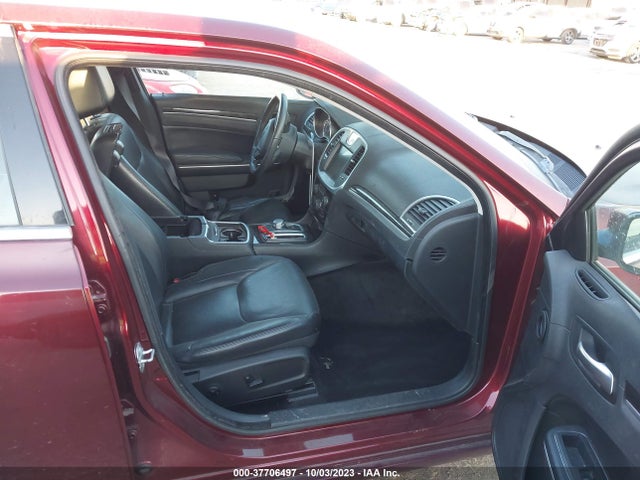 2016 CHRYSLER 300 LIMITED VIN: 2C3CCAAG3GH156243