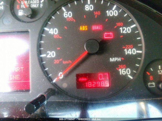 2001 AUDI A4 WAUDH68DX1A129523 Photo 6