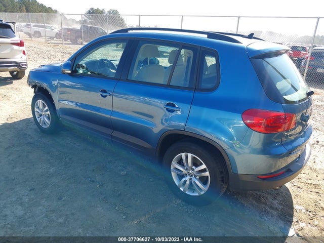 WVGAV7AXXHK029074 Volkswagen Tiguan 2.0t/2.0t S