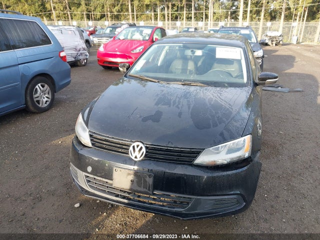 2012 VOLKSWAGEN JETTA SEDAN SE VIN: 3VWDX7AJ8CM460048